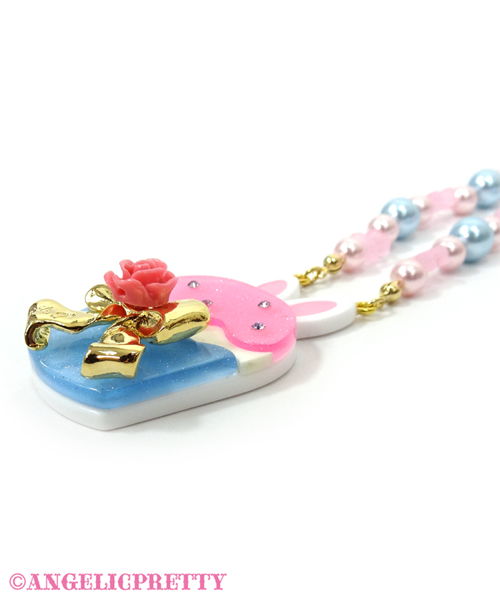 Bunny Cupcake Necklace - Pink
