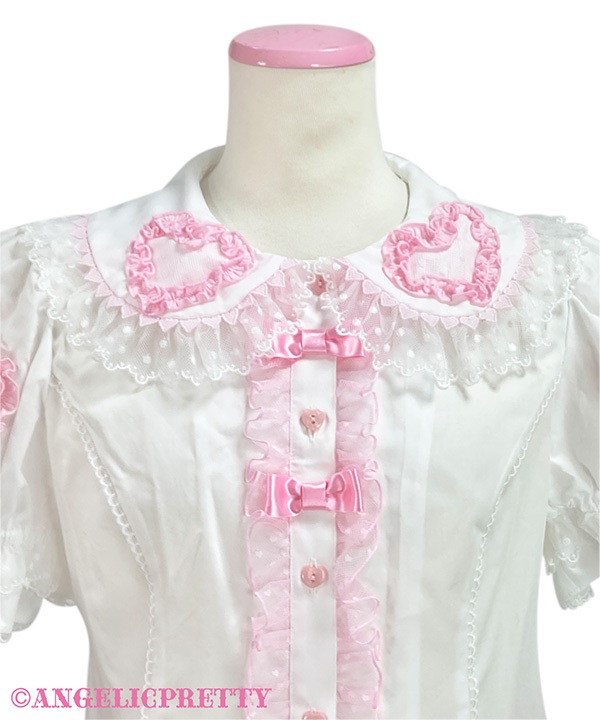 ピケ　Acka. embroidery frill blouse Acka embroidery frill blouse
