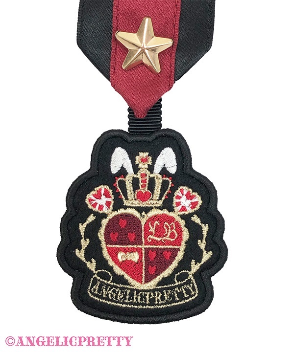 Lyrical Bunny College Brooch - Ivory