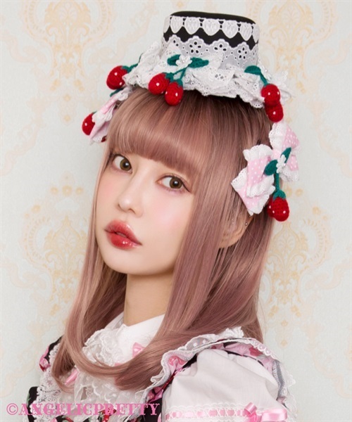 Omekashi Berry Knitted Mini Hat - Pink