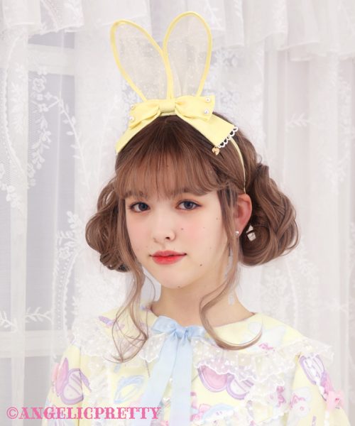 Oshama Bunny Headbow - White