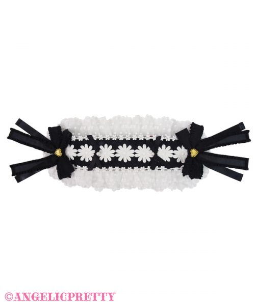 Romantic Flower Lace Headdress - Black