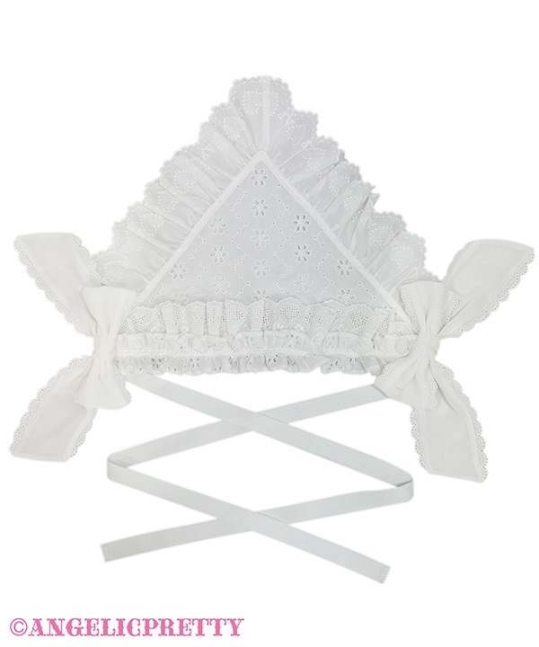 Sentimental Heart Lace Babushka - White x White